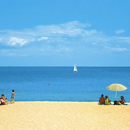 In Near Sandy Beach, Cleaning Included *