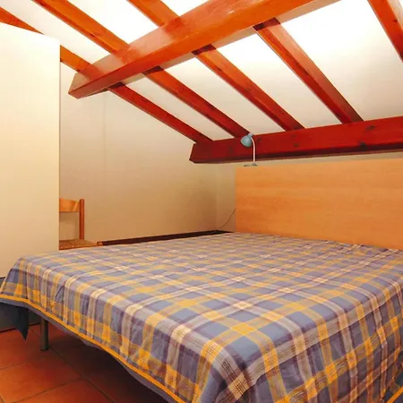 With Balcony Or Small Garden, Cleaning Included Apartment Ghisonaccia